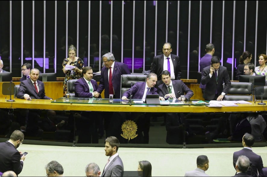 plenario-da-camara-dos-deputados-foto-Maryanna-Oliveira.jpg