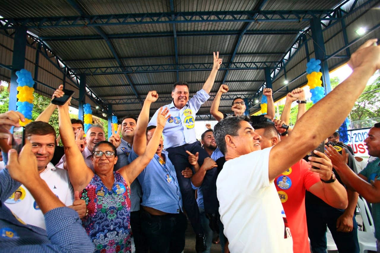 MARCONI PERILLO- REUNIÃO COM APROVADOS DA PM .jpeg