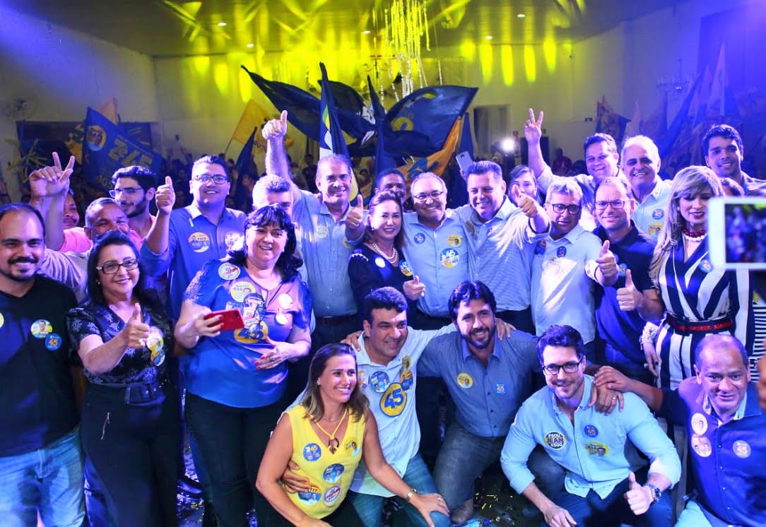 MARCONI PERILLO - REUNIÃO EM TRINDADE.jpeg