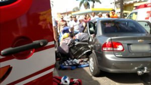 acidente jardim america rep folha z.jpg