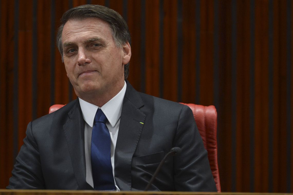 Bolsonaro estudar aumentar validade da CNH de 5 para 10 anos.jpg
