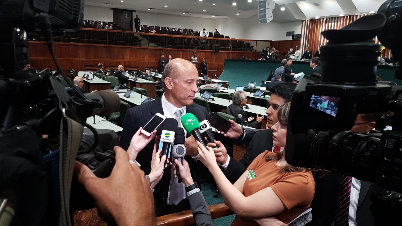 livio luciano coletiva rep.jpeg