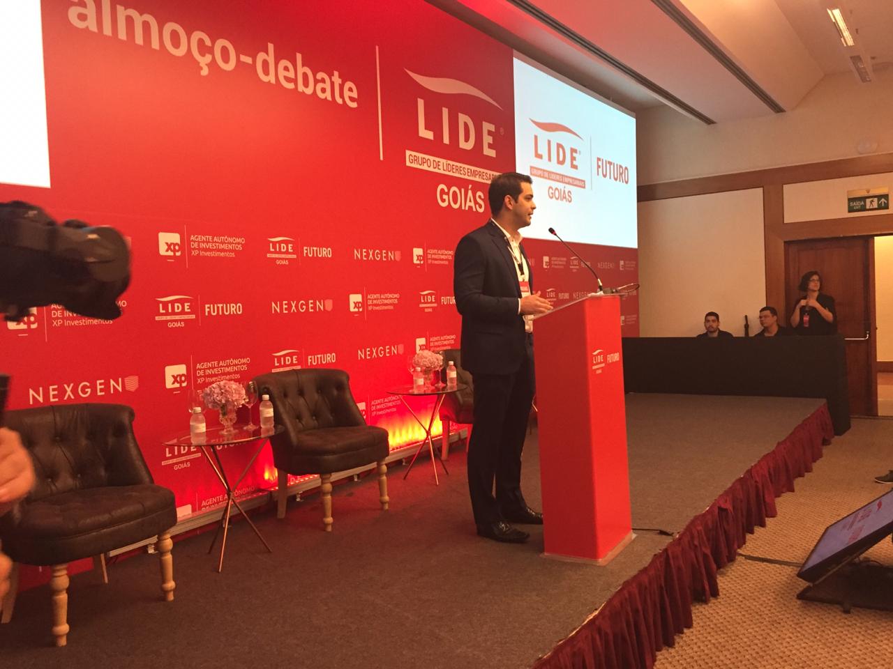 lucas alcantara lide futuro 1111