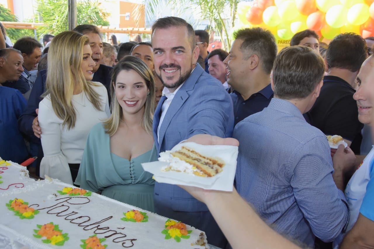 (O prefeito de Aparecida, Gustavo Mendanha foi elogiado por Iris Rezende. Fotos: Rodrigo Augusto) (O prefeito de Aparecida, Gustavo Mendanha foi elogiado por Iris Rezende. Fotos: Rodrigo Augusto)