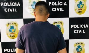 estuprador gol preto