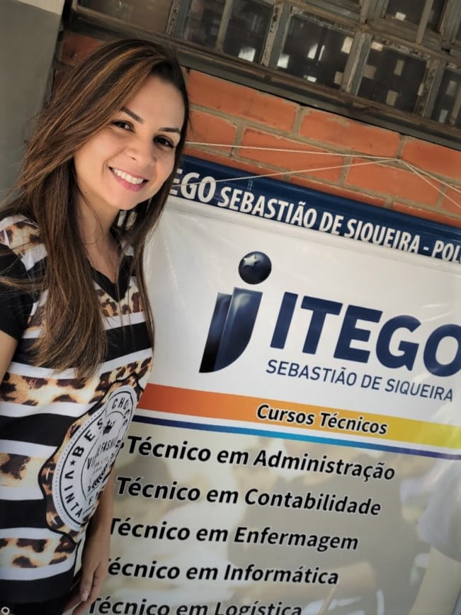 Anna Karolina Caixeta, supervisora educacional do Itego Sebastião Siqueira