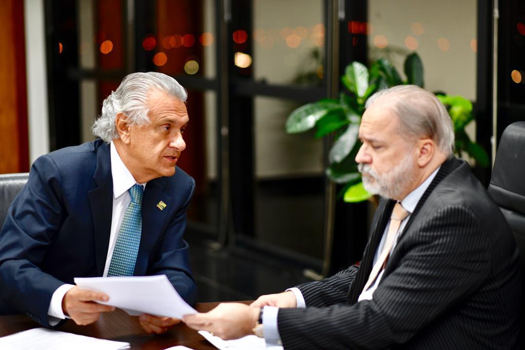 ronaldo caiado e augusto aras foto cristiano borges