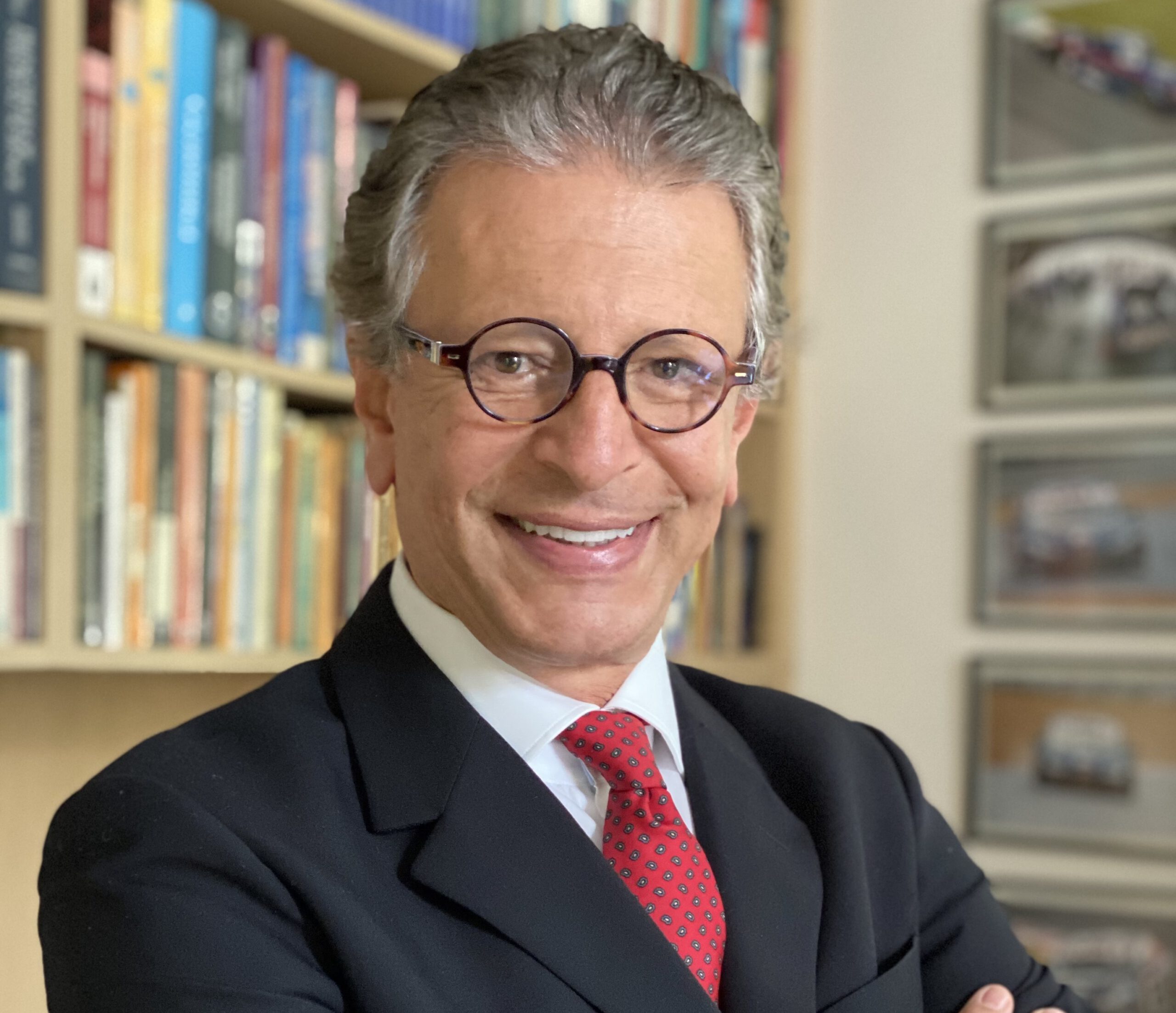 Professor Dr. Wagner Gattaz realiza palestra sobre saúde emocional (Foto divulgação)