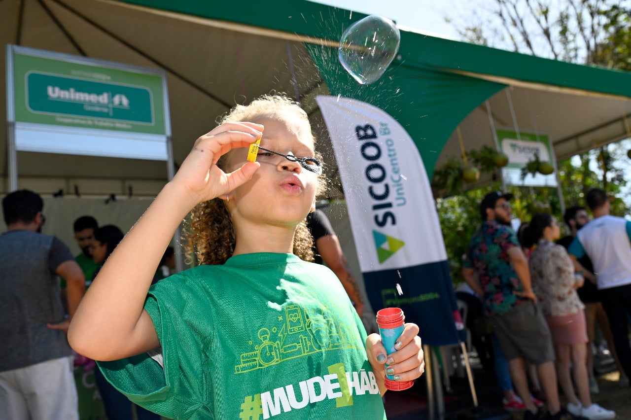 Sicoob UniCentro Br participa do "Dia C" em Itumbiara (Foto divulgação).