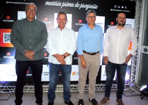 Sócios do Antares Polo Aeronáutico: Rodrigo Neiva, Marcos Alberto, Romeu Neiva e Marcos Bernardo (Foto divulgação).