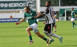 Goiás venceu o Goiânia pelas quartas de final do Campeonato Goiano