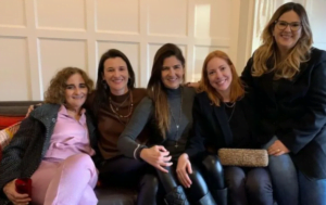 goianas presas na Alemanha chegam em Goiânia. Foto: Reprodução/Instagram