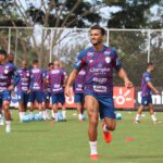 Treinamento do Vila Nova para enfrentar o Juventude