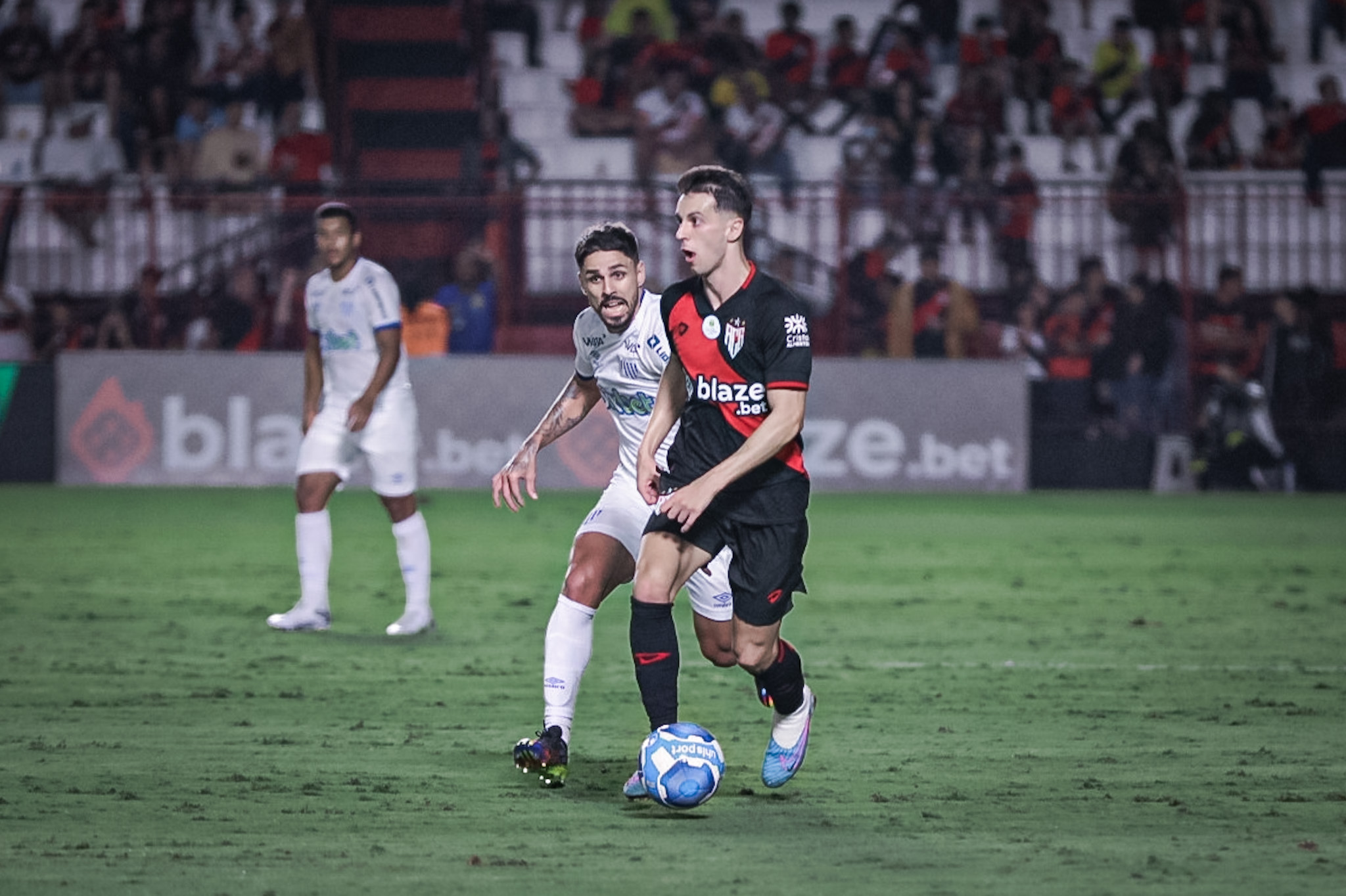 Atlético-GO x Avaí