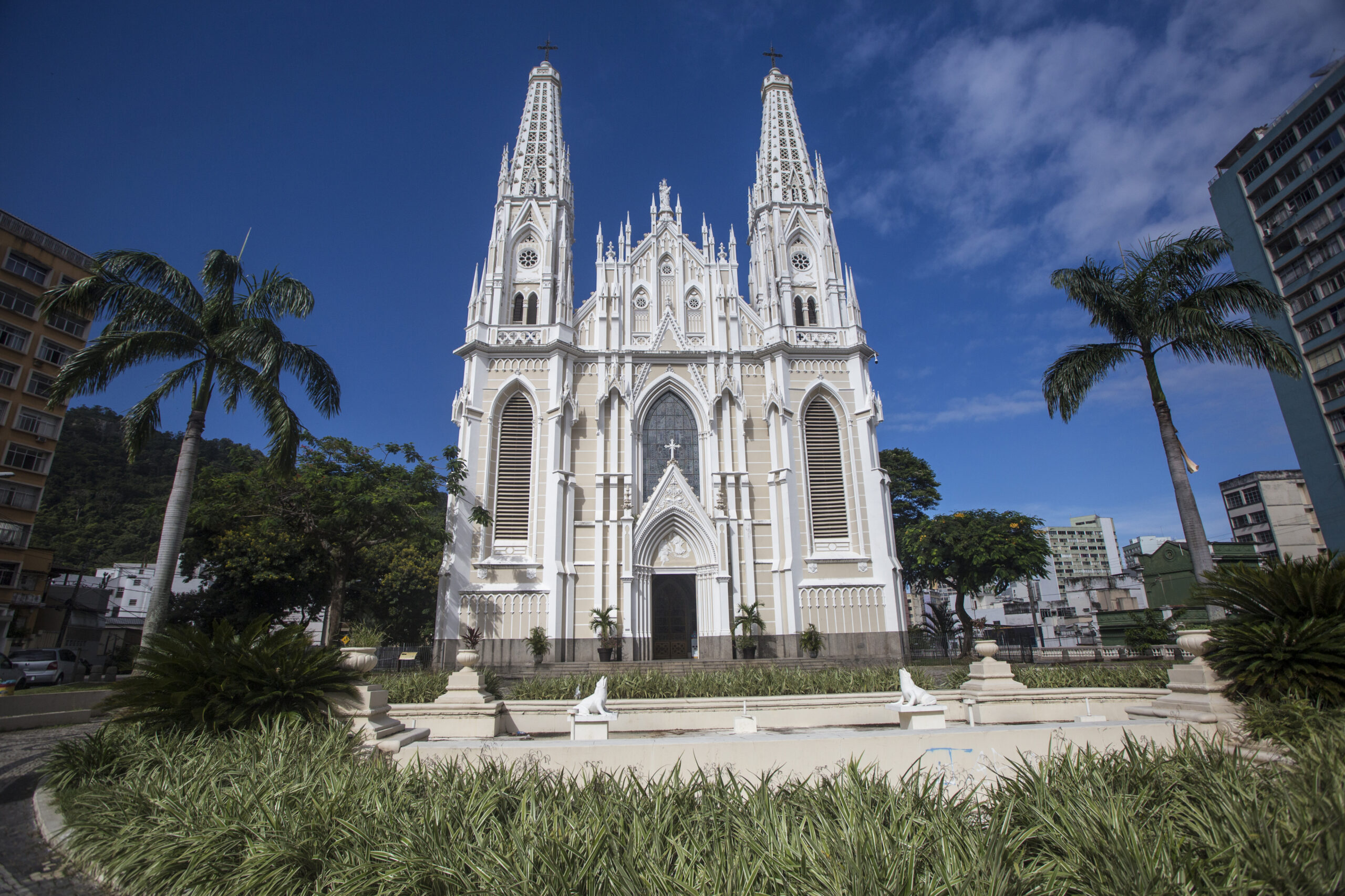 Catedral Metropolitana, em Vitória. Um dos principais pontos turísticos que recebem os fiéis, em Vitória, no Espírito Santo (Foto Vitor Jubini).