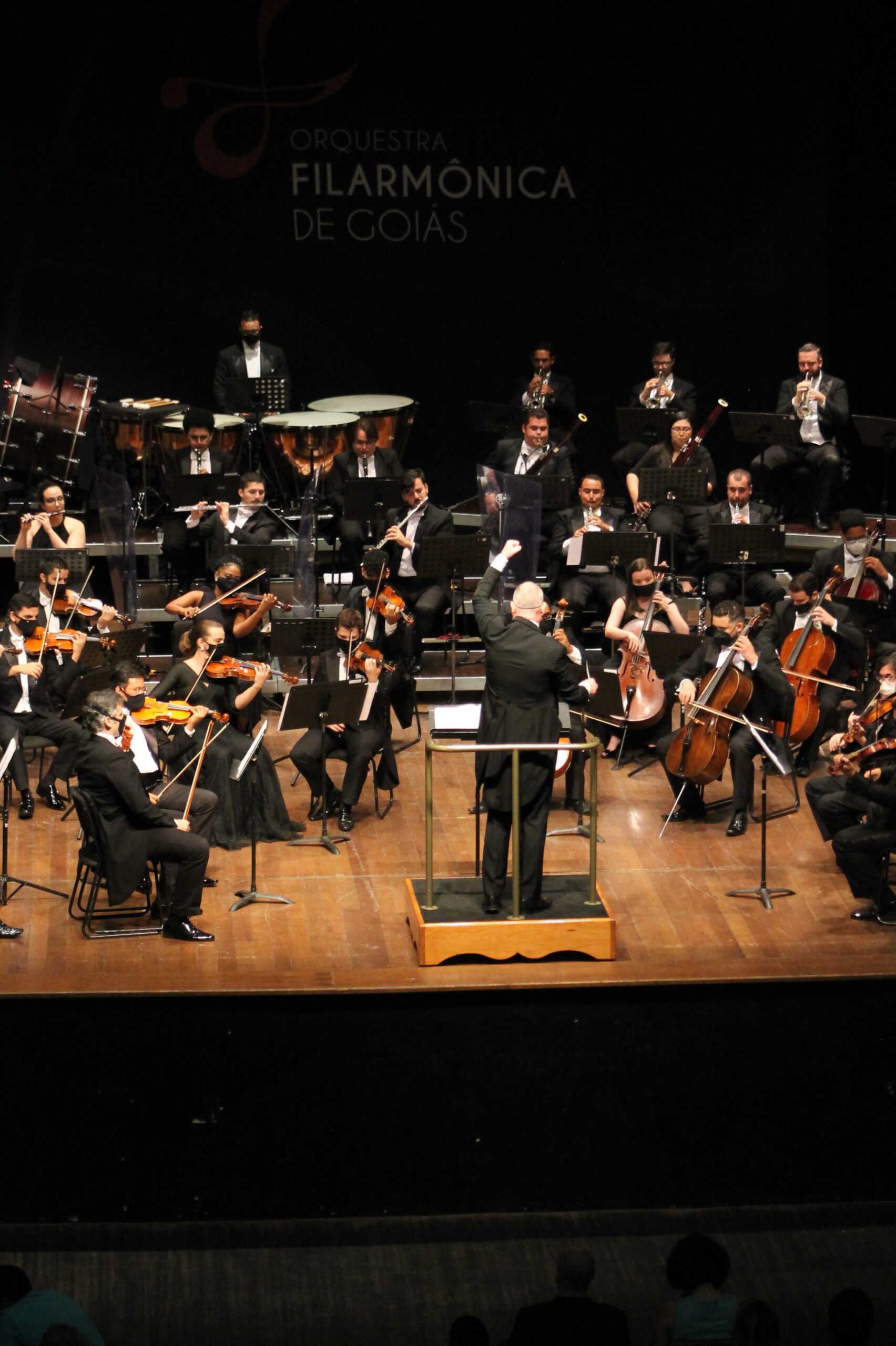 Teatro Goiânia recebe concerto da Orquestra Filarmônica de Goiás (Foto Leoiran).