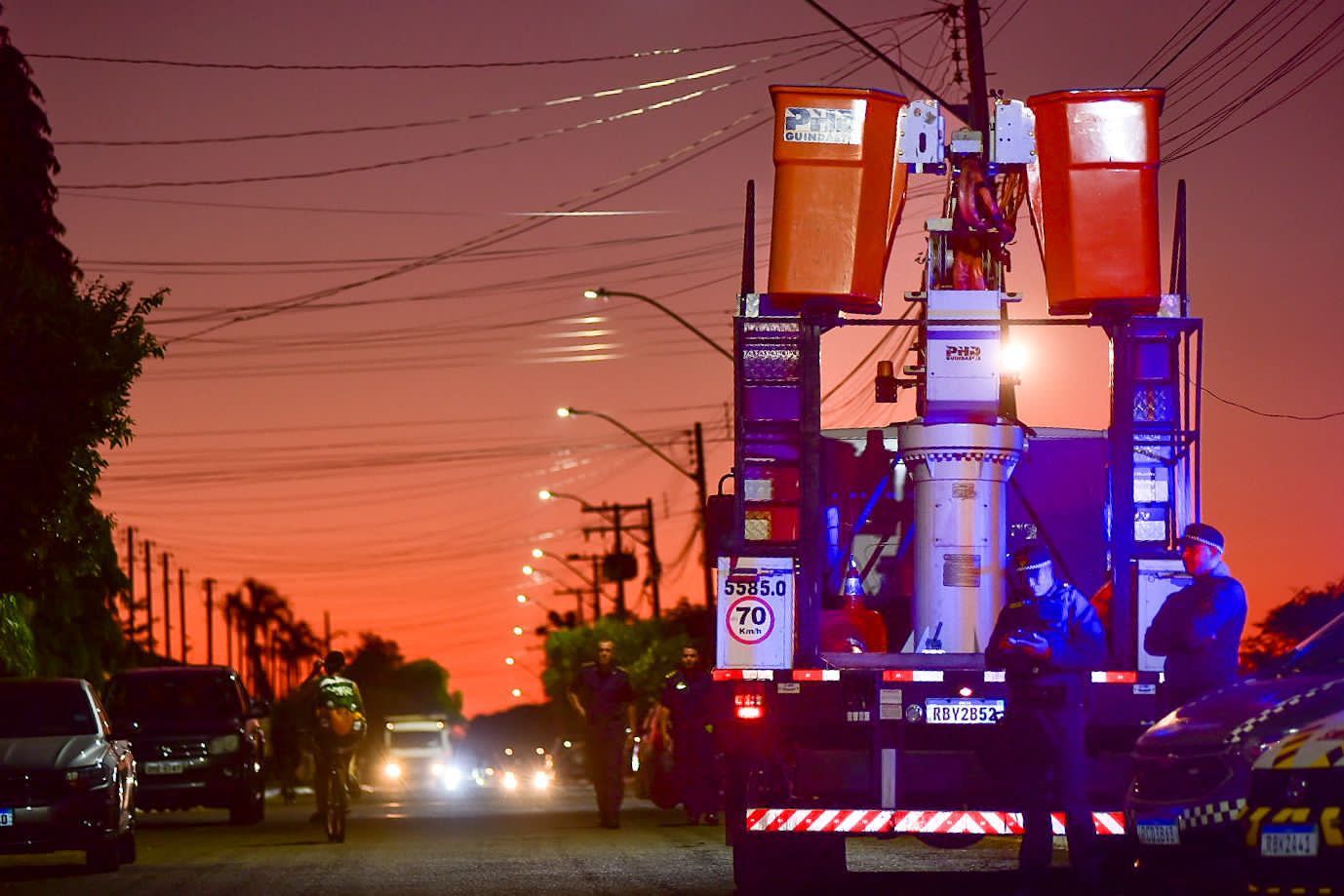Prefeitura de Goiânia implanta lâmpadas de LED. Foto: Seinfra