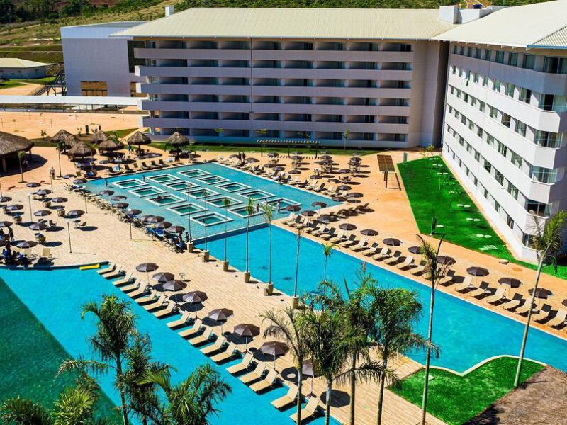 Área de lazer do Tauá Resort Alexânia chama a atenção por sua grandiosa dimensão (Foto Gabriel Boieras).