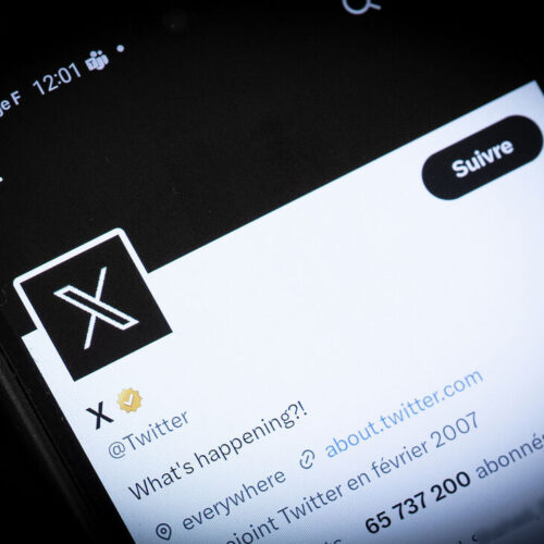 O_Twitter_planeja_ocultar_títulos_de_notícias_compartilhadas_em_sua_plataforma._(10)