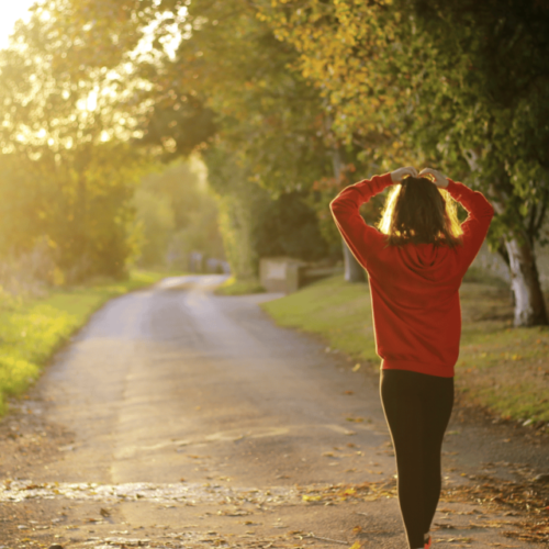 Explore-os-efeitos-da-prática-de-caminhada-sem-se-alimentar-previamente.-00-10-08-23