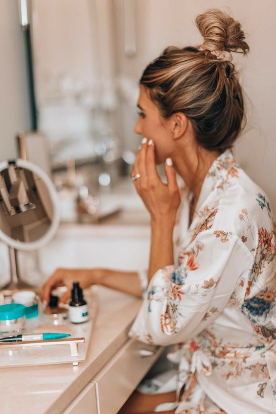 Ilustração com estrelas do signo de Gêmeos