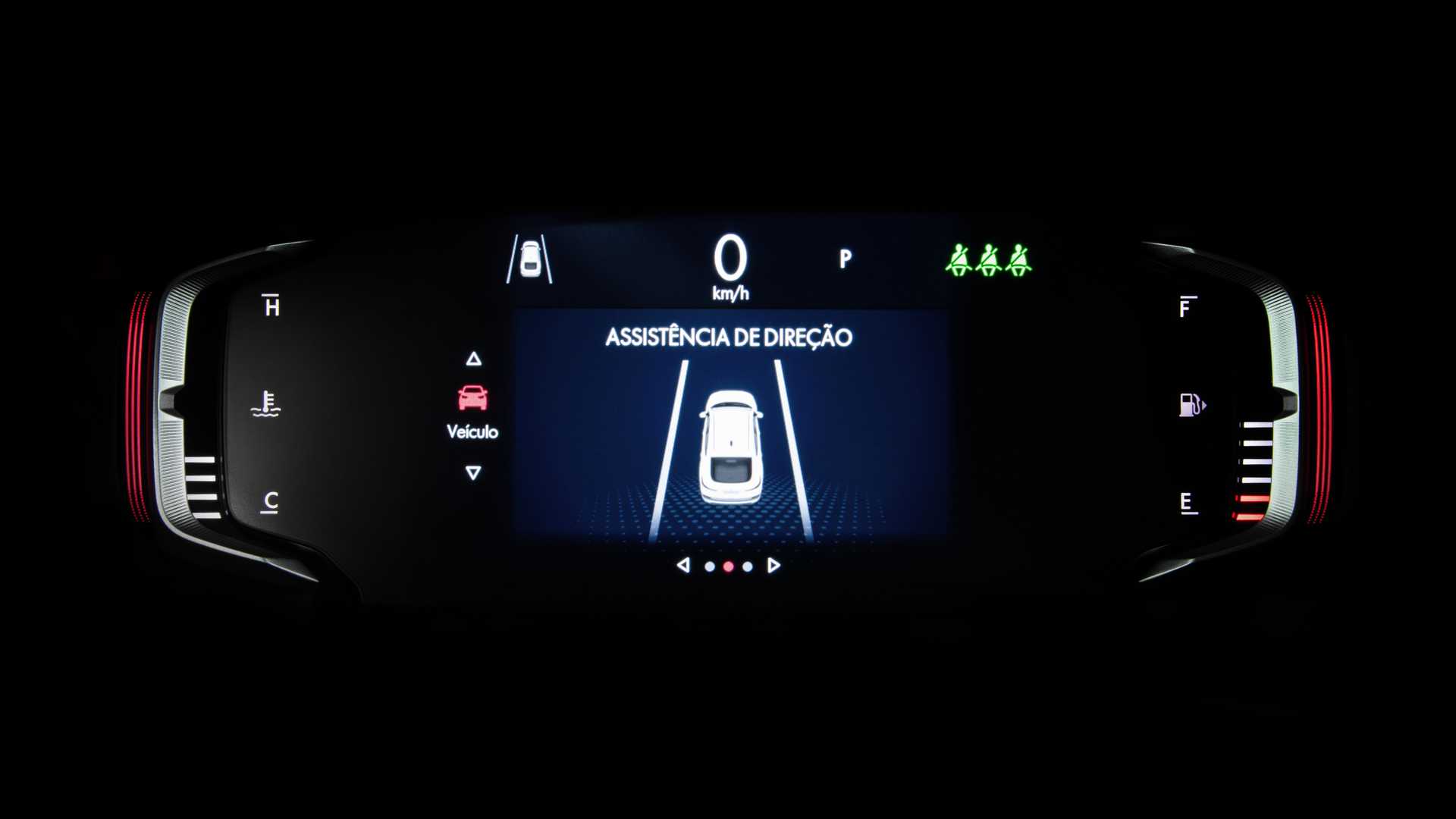 Sala com sofás em cinza, móveis com tons beges e plantas complementando a decoração