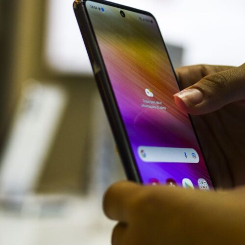 Regras_atualizadas_para_a_portabilidade_de_celular_agora_em_efeito._(3)