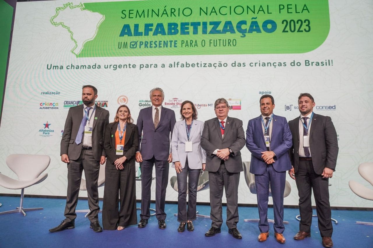 Seminário Nacional pela Alfabetização