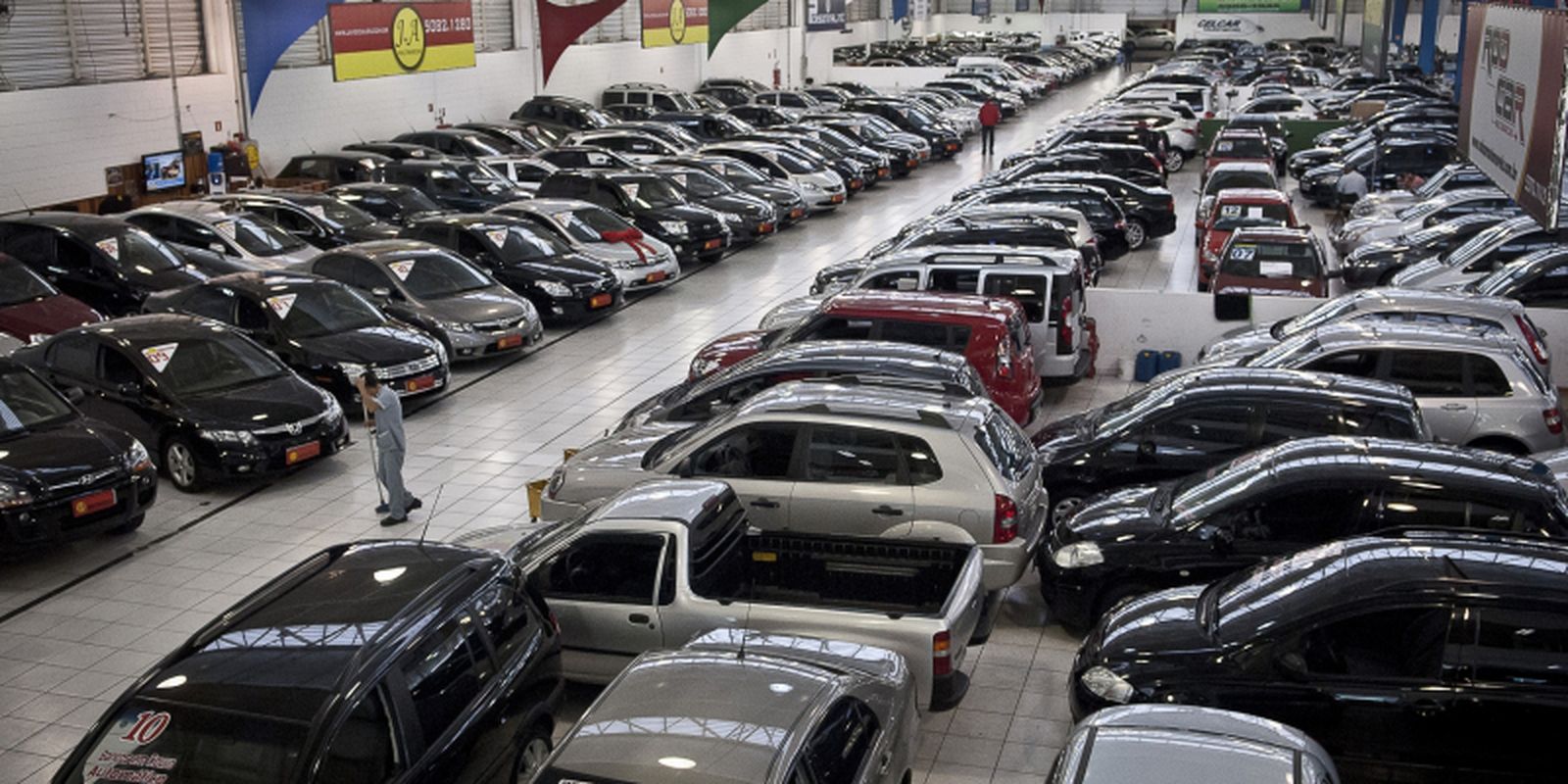 Como-o-MEI-consegue-carros-novos?-É-incrível!-04-26-10-23