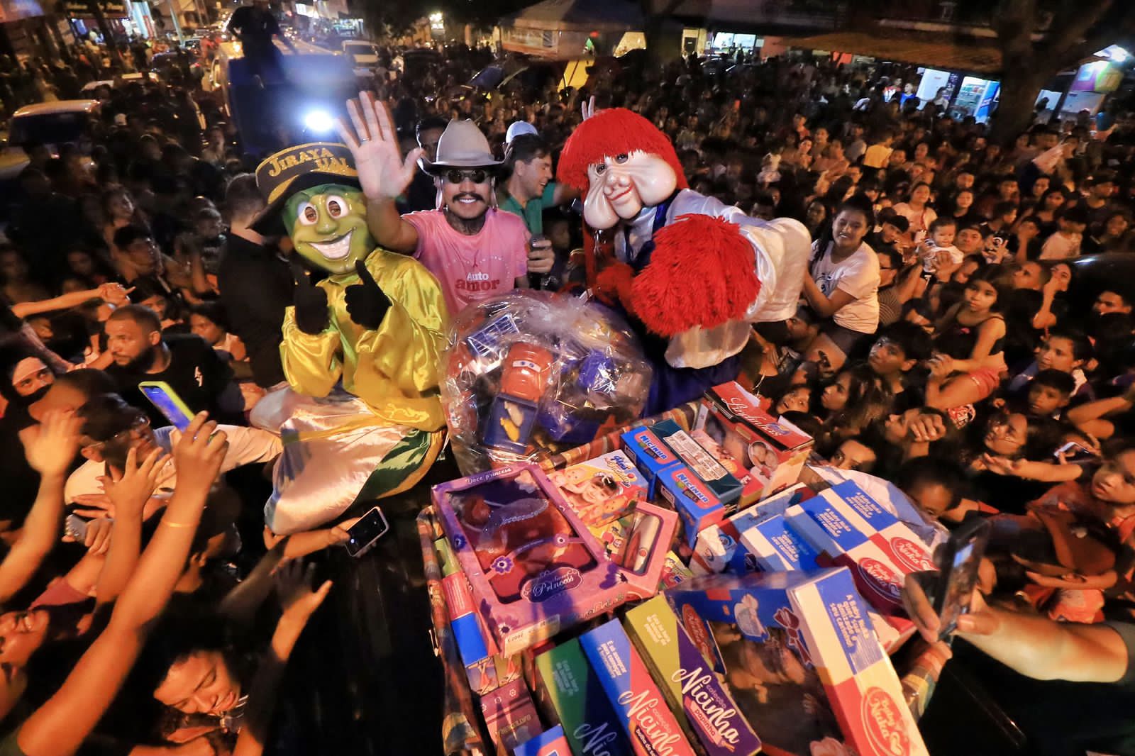 Festa das Crianças. Fotos: Ruber Couto e Marcos Souza