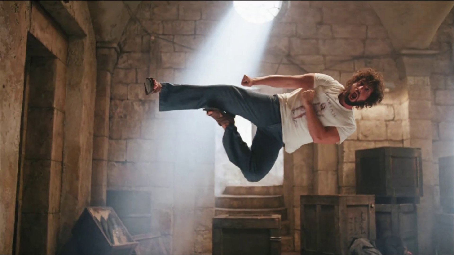 Capa do livro "A Vida é uma Resenha" com fundo azul-escuro