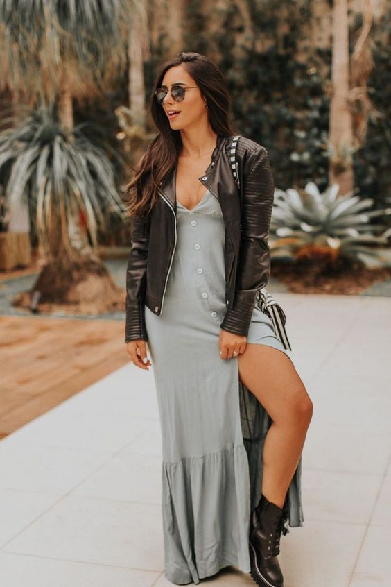 Capa do livro "Aventuras nada virtuais pela África" com a ilustração de uma menina e um menino sorrindo