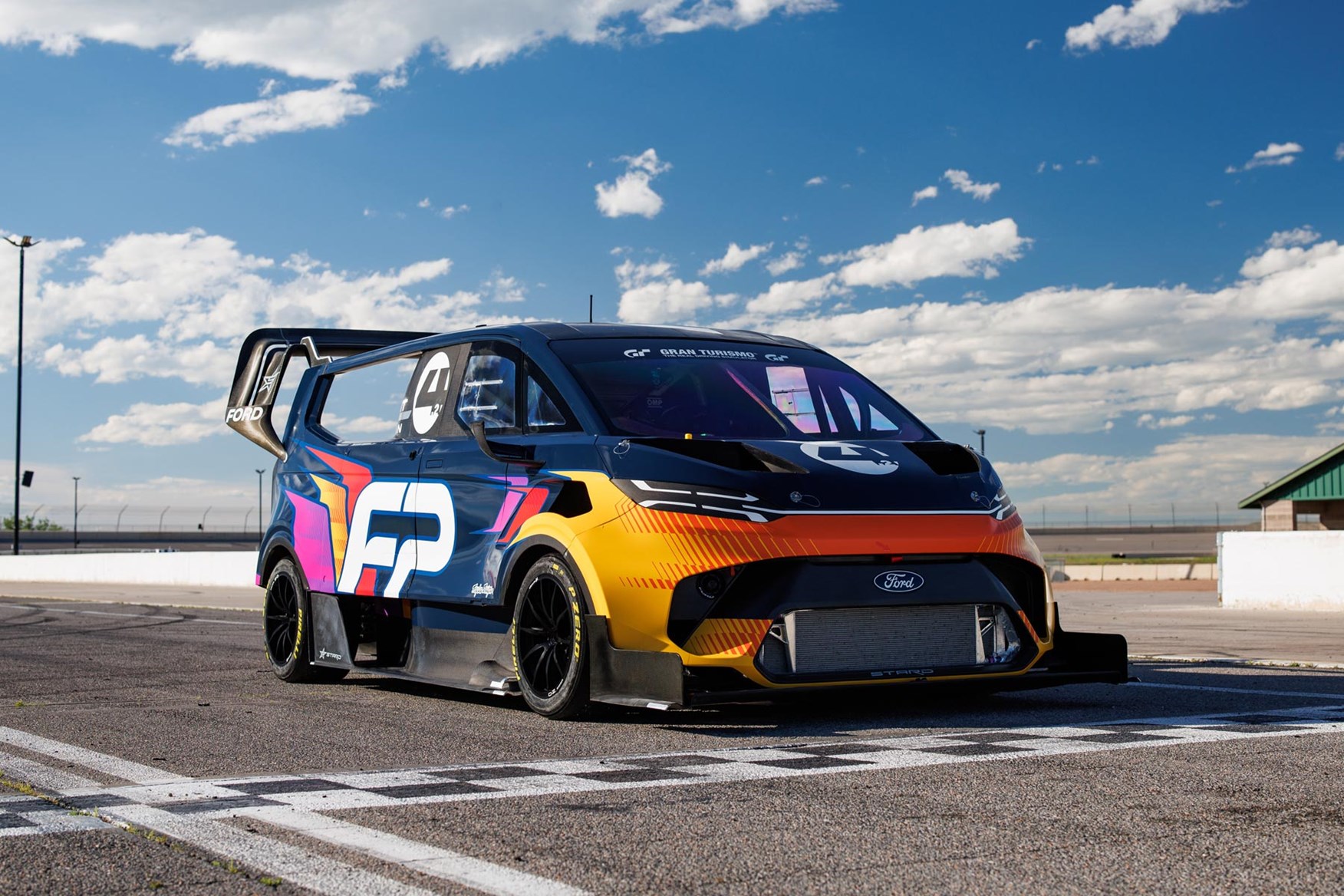 Ilustração de um homem observando gráficos de perfil demográfico com uma lupa