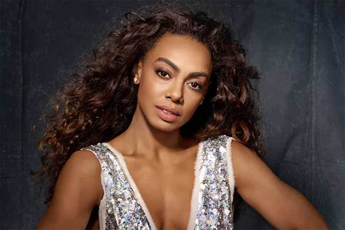 ilustração da constelação do signo de leão com estrelas em fundo preto