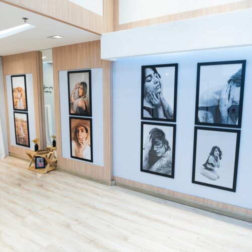 O Passeio das Águas Shopping abre as portas para a exposição fotográfica ‘Voltei pra Mim’