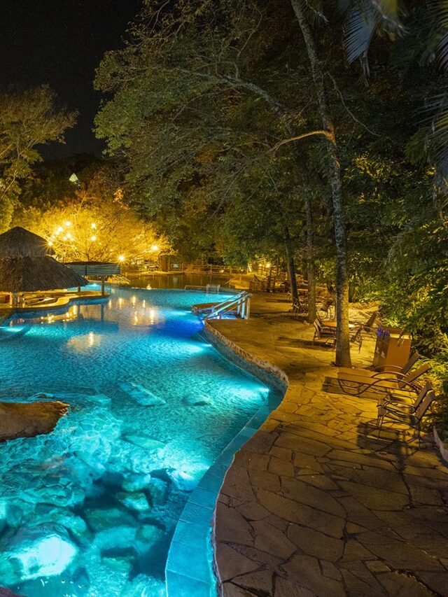 O quê determina a taxa de entrada de veículos de turistas em Caldas Novas