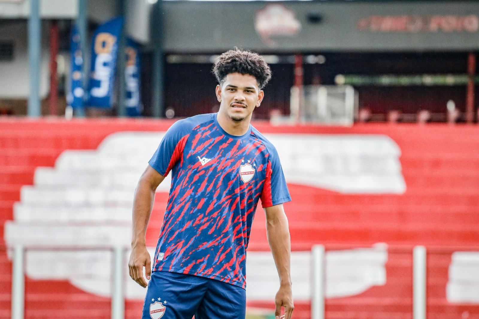 Lateral Fábio - Vila Nova Futebol Clube (Foto - Roberto Corrêa)