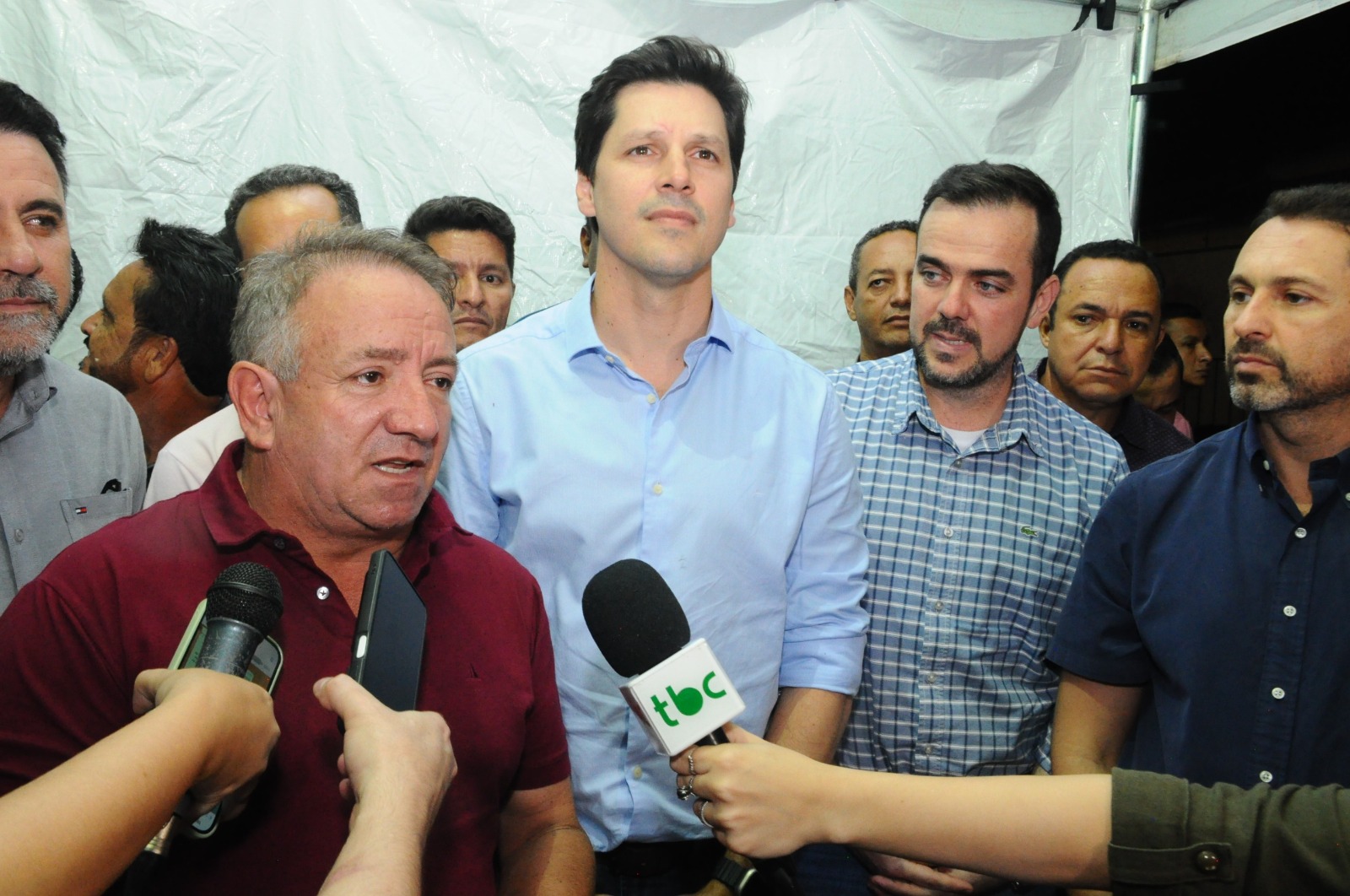 lançamento de obras de pavimentação em Aparecida de Goiânia. Vilmar Mariano, Gustavo Mendanha e Daniel Vilela. Foto: Brunno Moreira