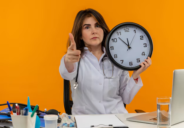 Ilustração do signo de Libra, contendo linha curva branca sobre traço reto, sobre fundo cinza com círculo central preto em dois tons verticais