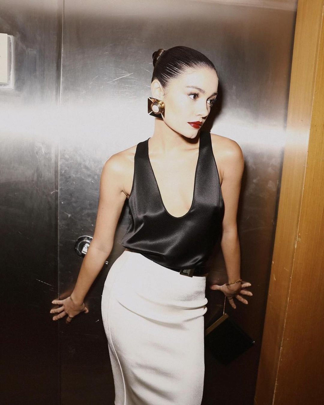 Ilustração do signo de libra em um fundo cinza