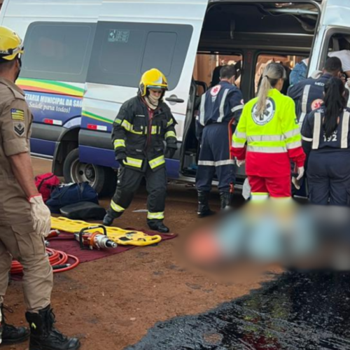 Acidente entre uma van e uma carreta deixa quatro mortos em Itapaci. Foto: Reprodução/CBMGO