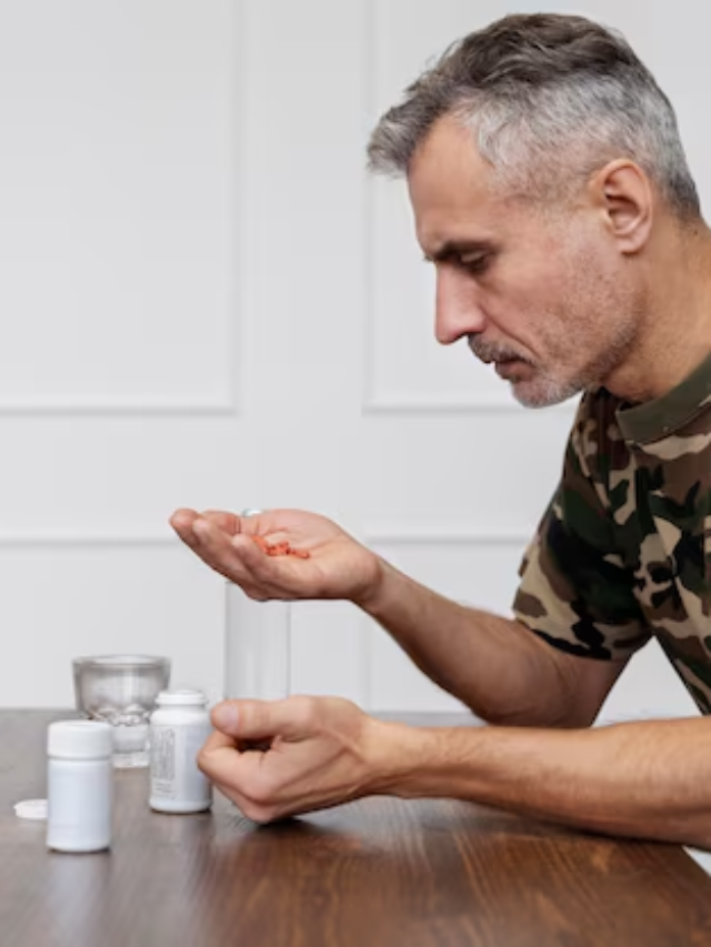 Ilustração do signo Touro, com símbolo branco representando os chifres do touro sobre fundo azul-escuro em hexágono