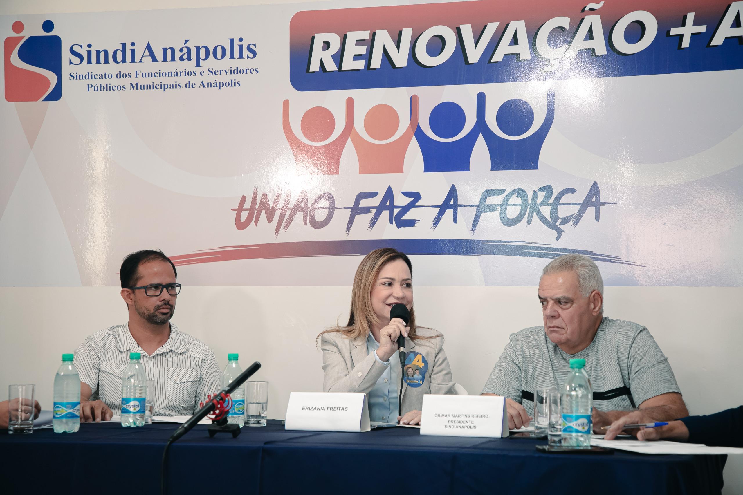 Eerizânia Freitas em sabatina no SindAnápolis. Foto: Divulgação