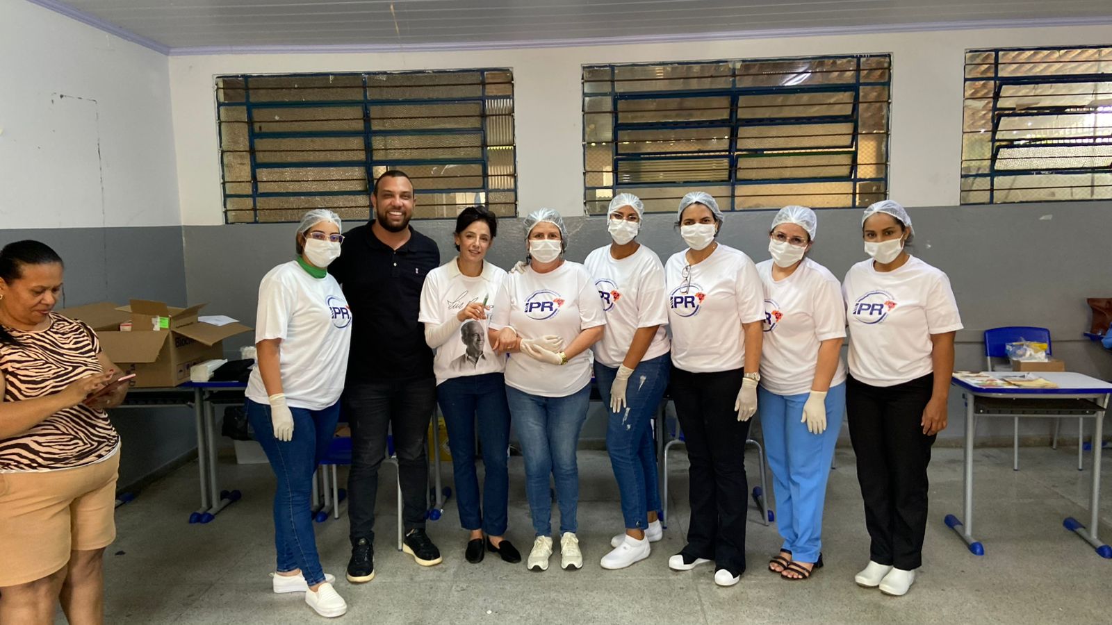 Ação social do Instituto Iris Rezende na Vila Mutirão. Foto: Divulgação