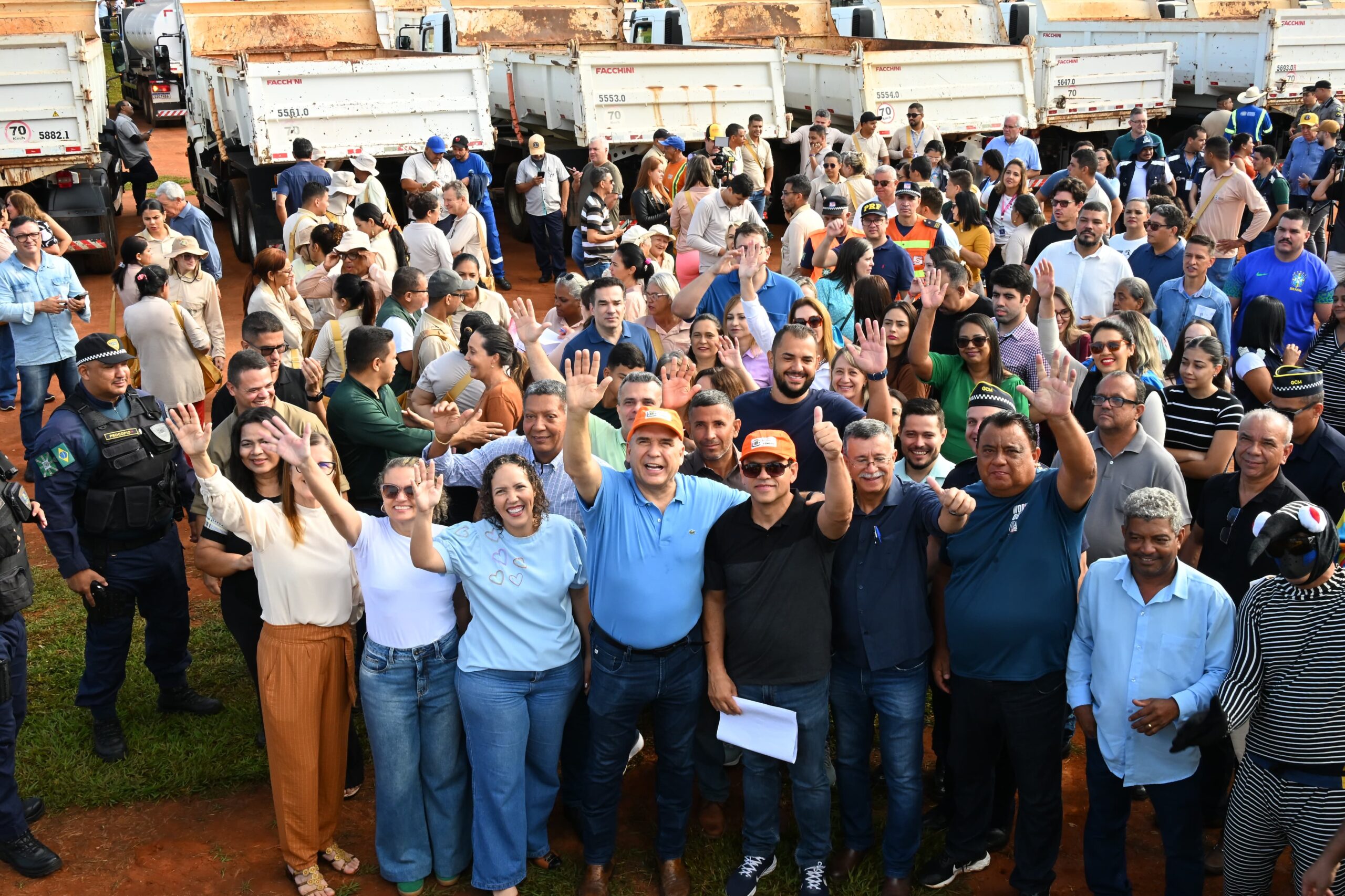 primeiro mutirão dos 100 dias em Goiania. Foto: Alex Malheiros