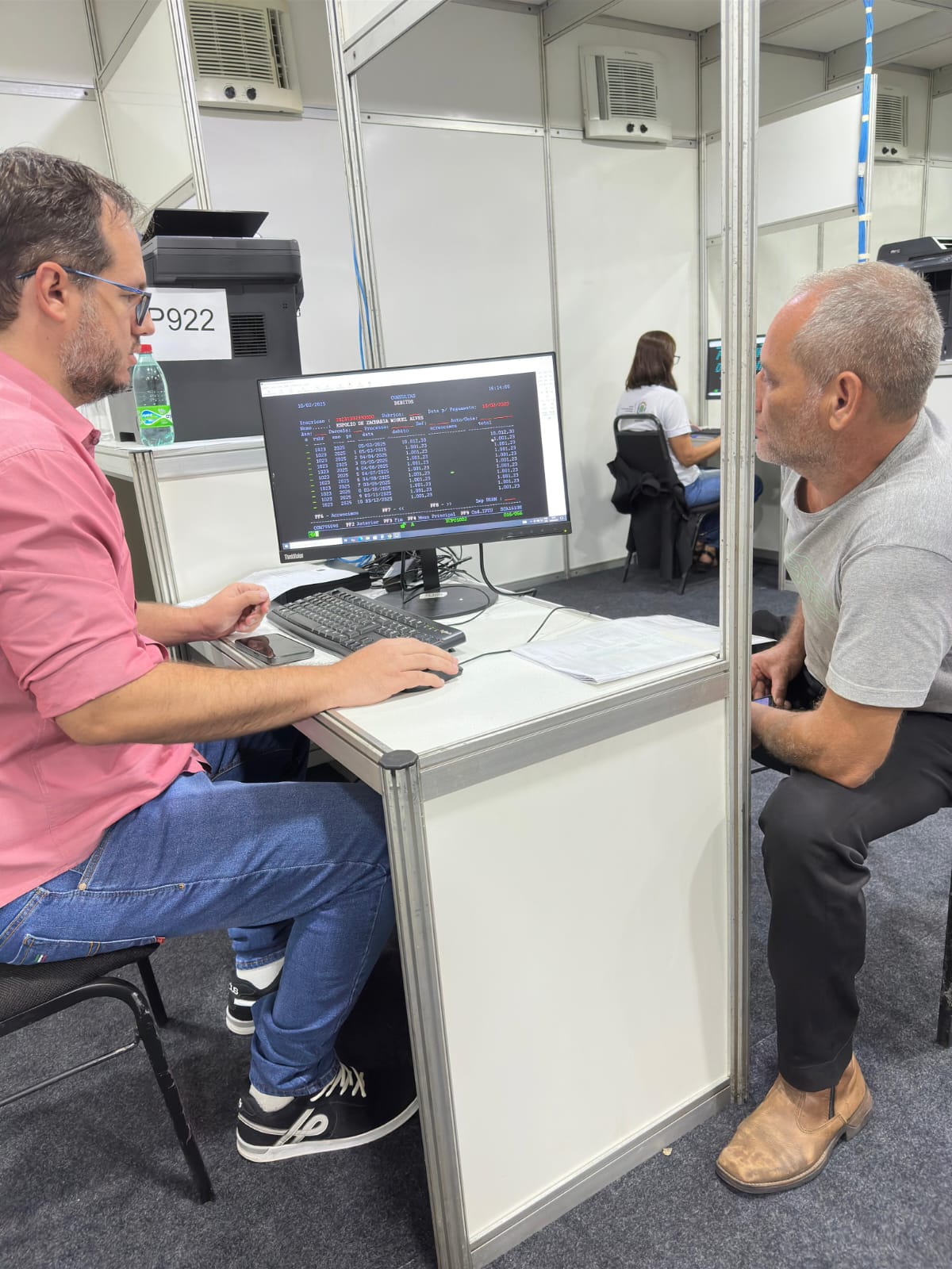 Central de atendimento do IPTU em Goiânia. Foto: Sefaz