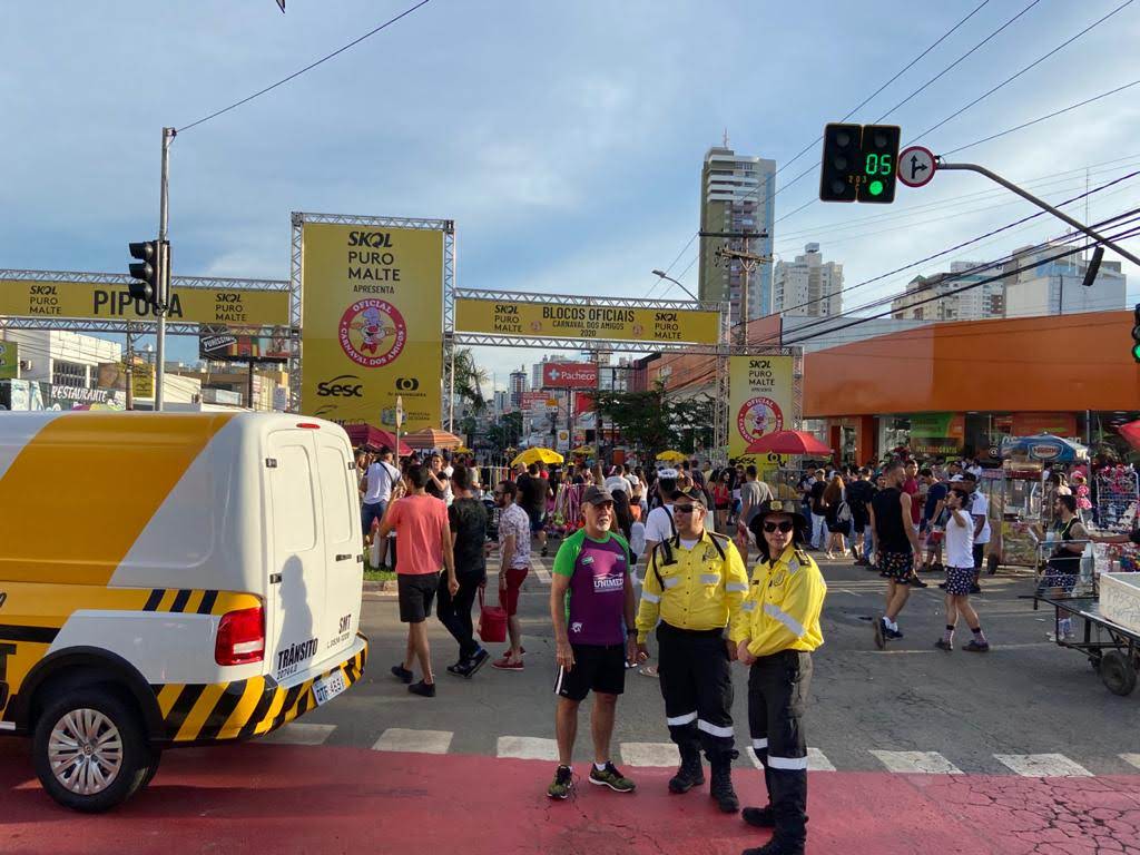 Mobilidade no carnaval de rua em Goiânia. Foto: SET