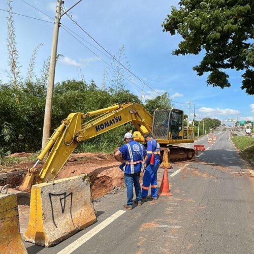 Seinfra realiza recuperação de erosão na Avenida Perimetral Norte. Foto: Seinfra