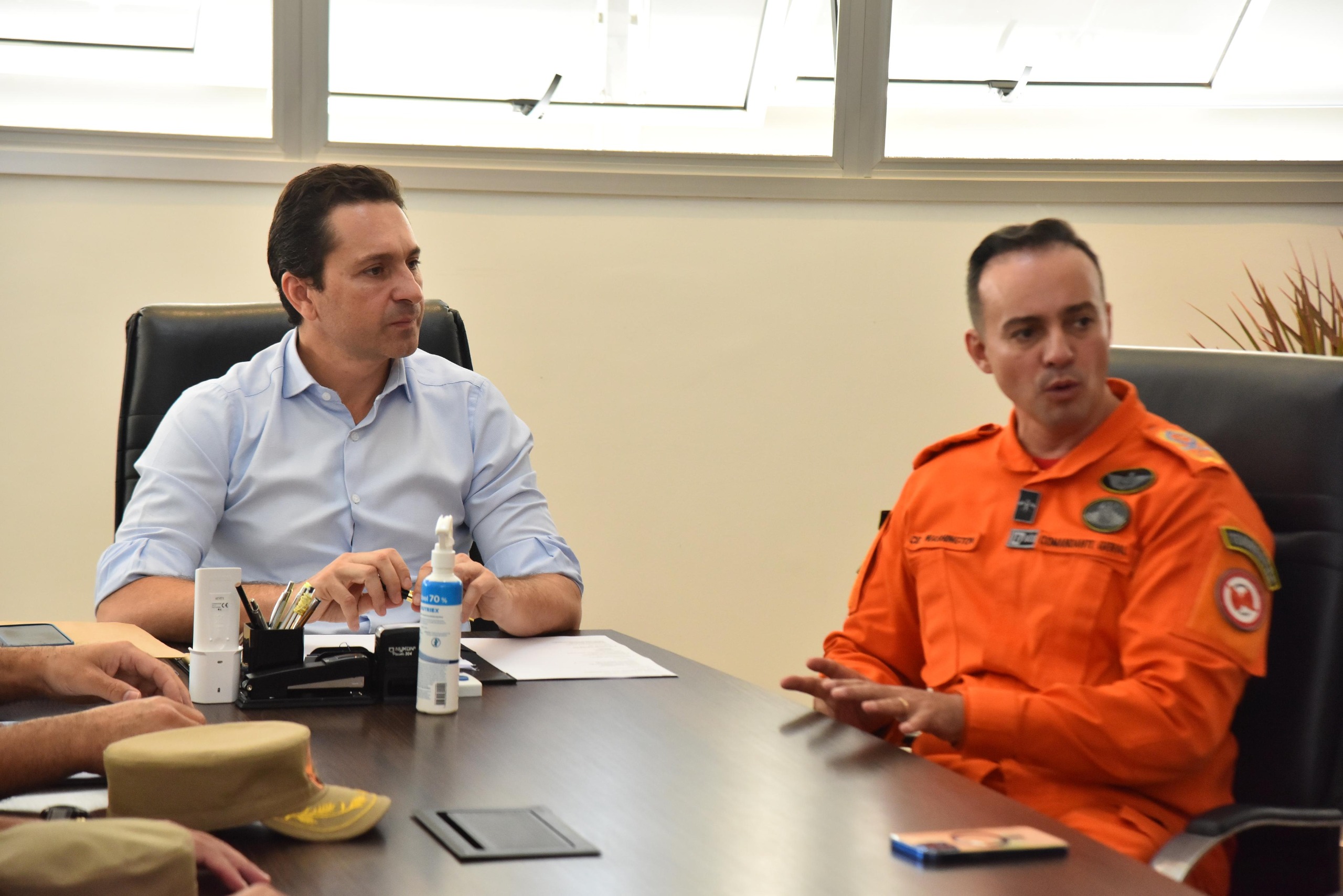 Prefeito Vilela se reúne com o comandante-geral, Coronel Washington para construção de novas unidades na cidade. Foto: Jhonney Macena