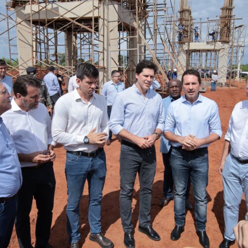 Vistoria de Daniel e Leandro Vilela às obras do Dianot. Foto: Rodrigo Estrela